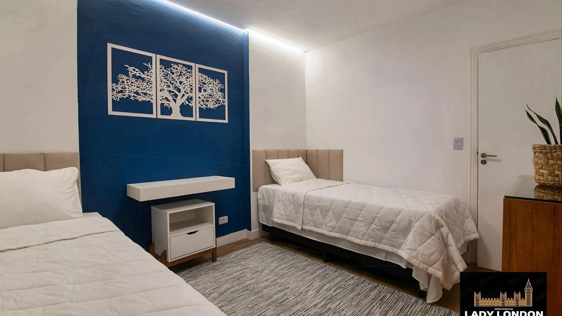 Apartment Lady London Apartamentos Paulista 2 Quartos Ar-Condicionado Estacionamento Gratis Na Rua Herculano De Freitas Bela Vista Proximo A Av Paulista Hospital Sirio Libanes E Shopping Frei Caneca Sao Paulo